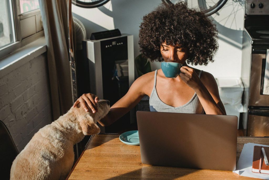 5 Tips for Maintaining a Healthy Work-Life-Pet Balance